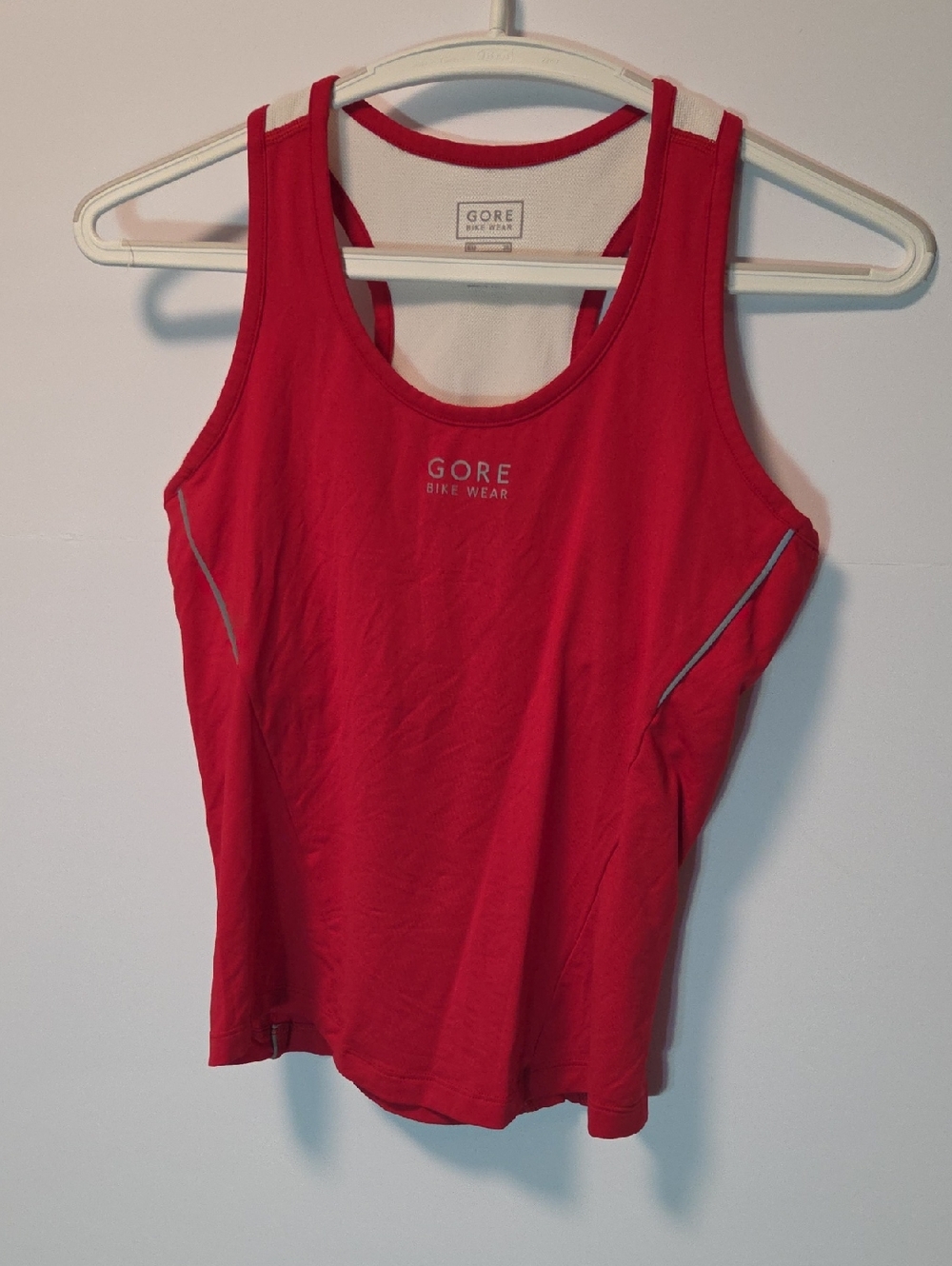 GORE Bike Wear Red Cycling Tank Built In Bra Athletic Top S